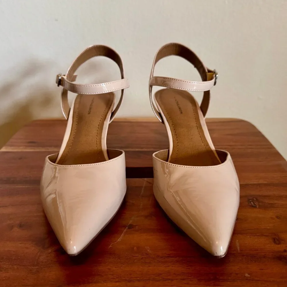 14th & Union Cream Patent Leather Pointed Toe Kitten Heel Slingback Heels 8M
